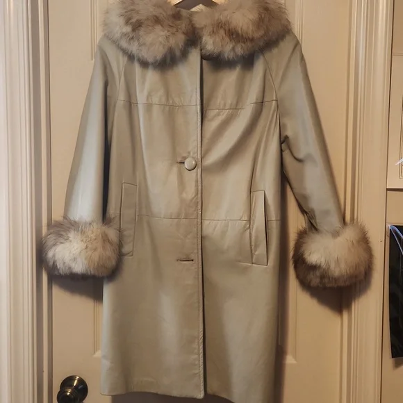 Vintage Leather Fur Trim Coat - Picture 2 of 11